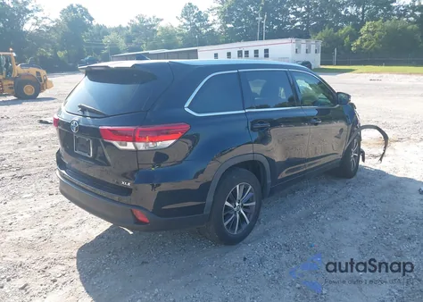 2018 Toyota Highlander Xle from USA, damaged, VIN 5TDKZRFH3JS532406